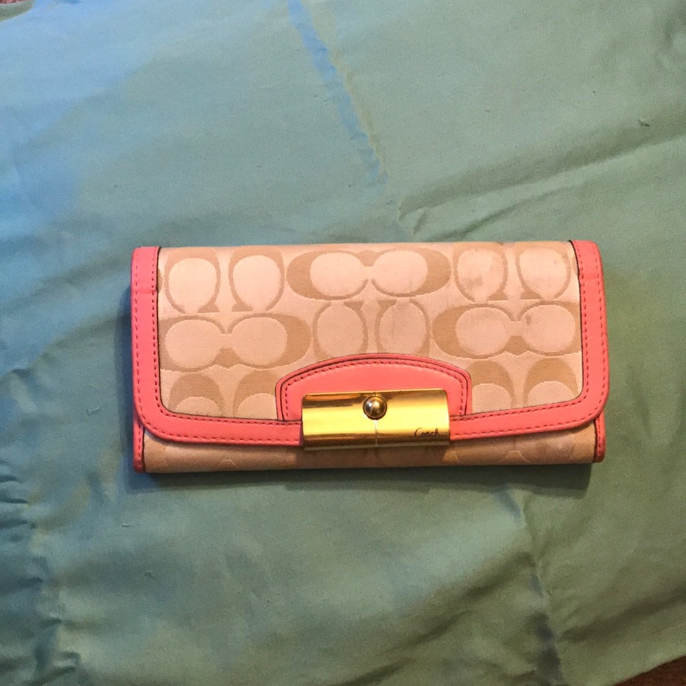 Coach wallet